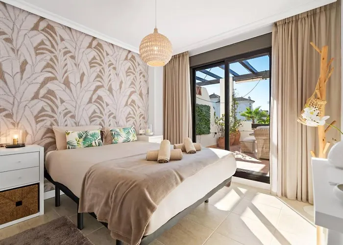 At Sunset Golf - Pool And Parking