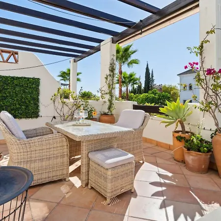 Apartamento At Sunset Golf - Pool And Parking Estepona